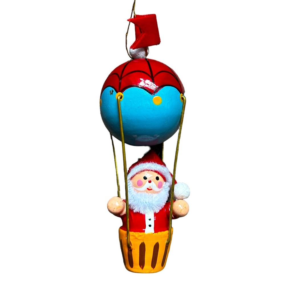Vintage 1983 Avon Wood Ornament Santa in Hot Air Balloon